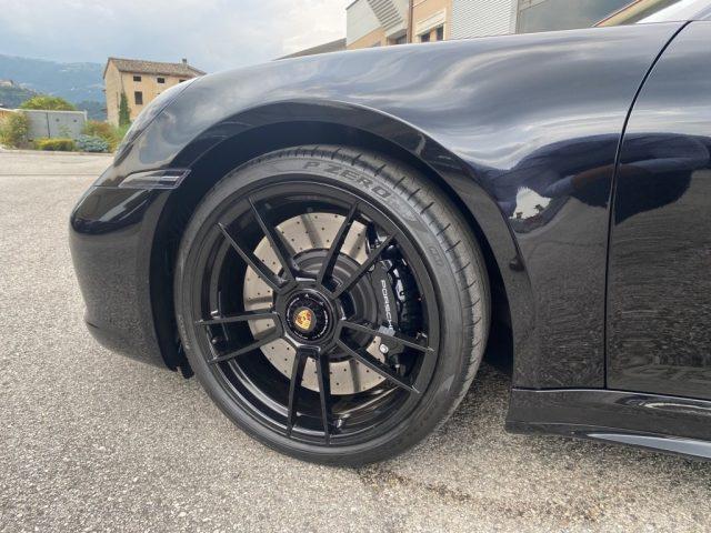 PORSCHE Targa 4 GTS