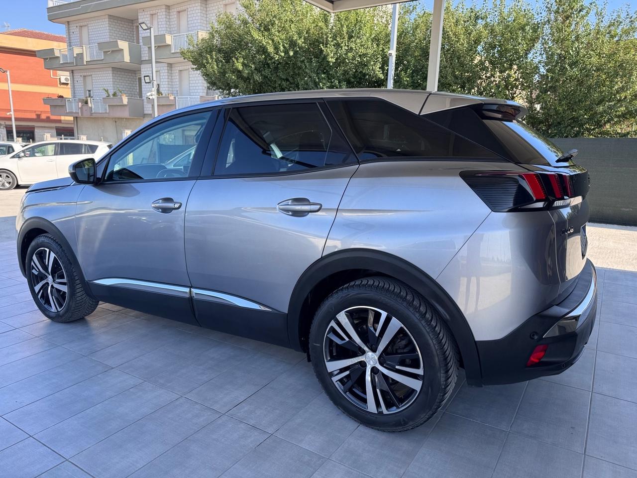 Peugeot 3008 BlueHDi 120 S&S Allure