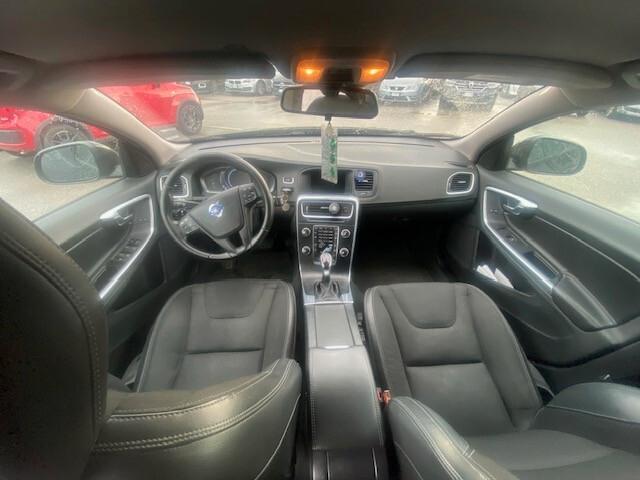 Volvo V60 D3 Geartronic Kinetic