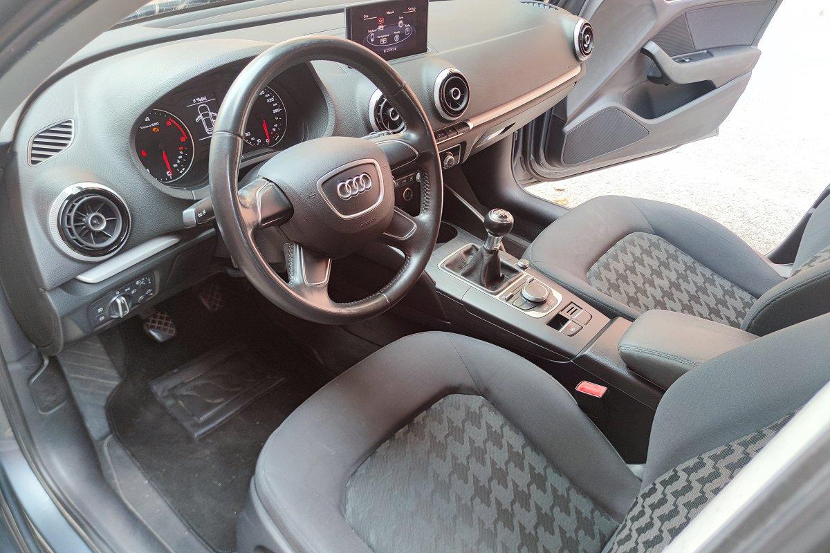 AUDI A3 SPB 2.0 TDI Ambition