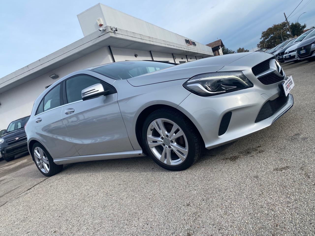 Mercedes-benz A 180 d Automatic Sport 116cv