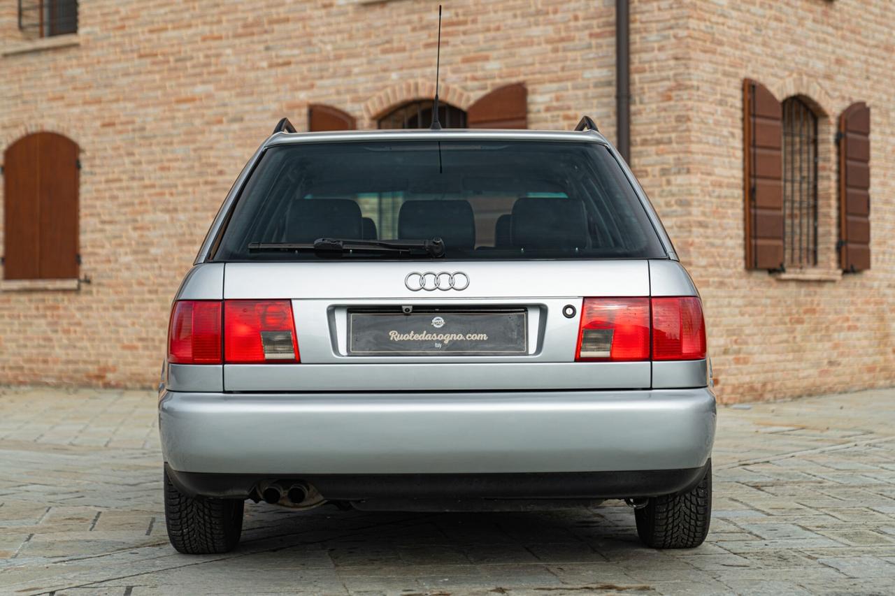 Audi A6 AVANT QUATTRO - RDS01731