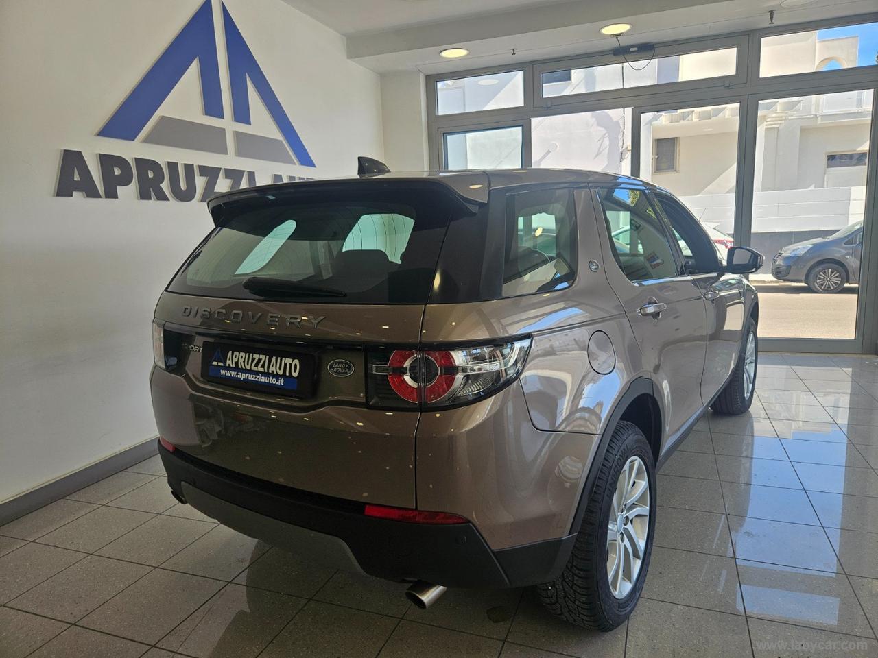 LAND ROVER Discovery Sport 2.0 TD4 180 CV SE