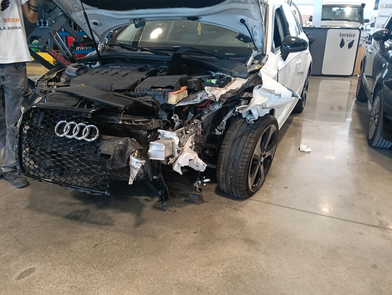 Audi A3 SPB 1.6 TDI clean diesel Business