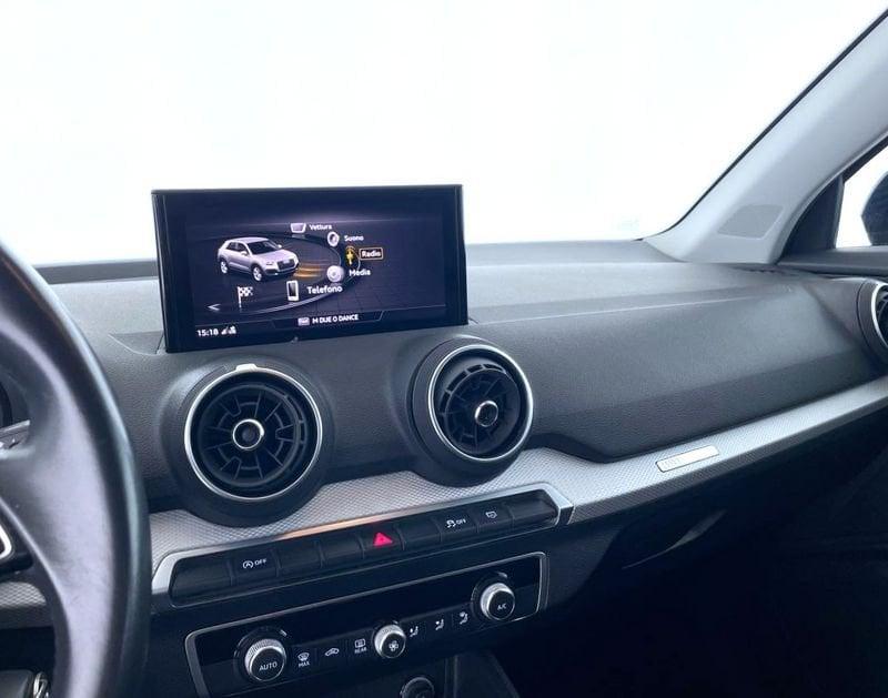 Audi Q2 2.0 35 TDI BUSINESS S TRONIC