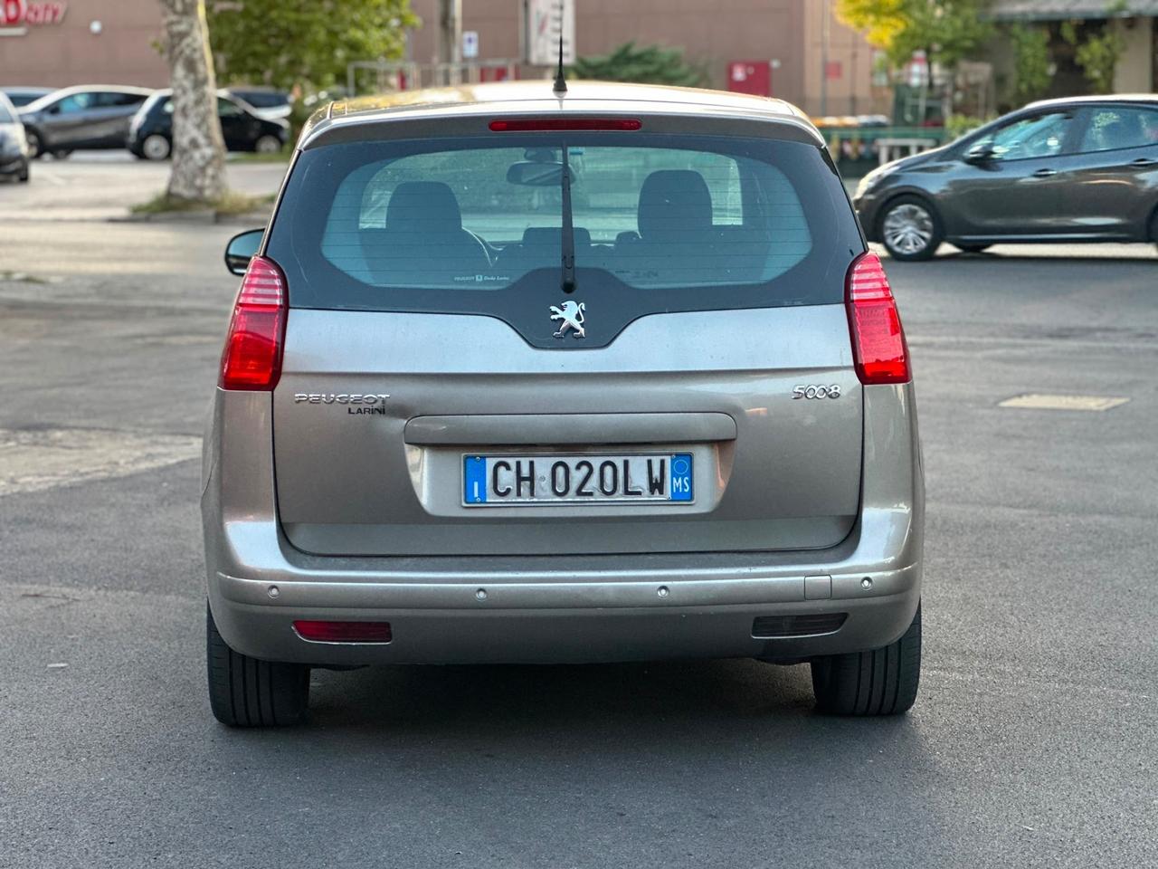Peugeot 5008 1.6 HDi 110CV Tecno