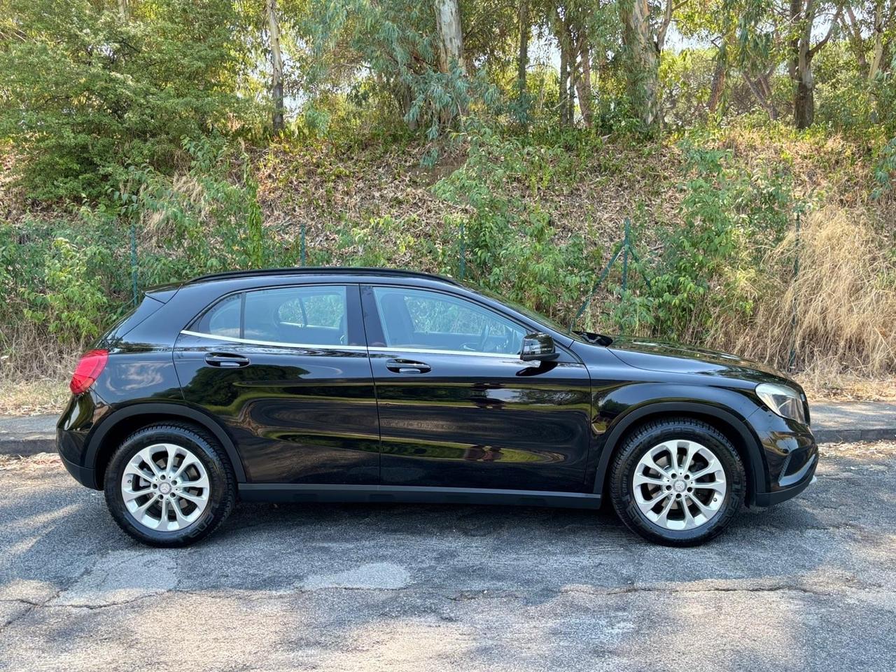 Mercedes-benz GLA 180 d Business