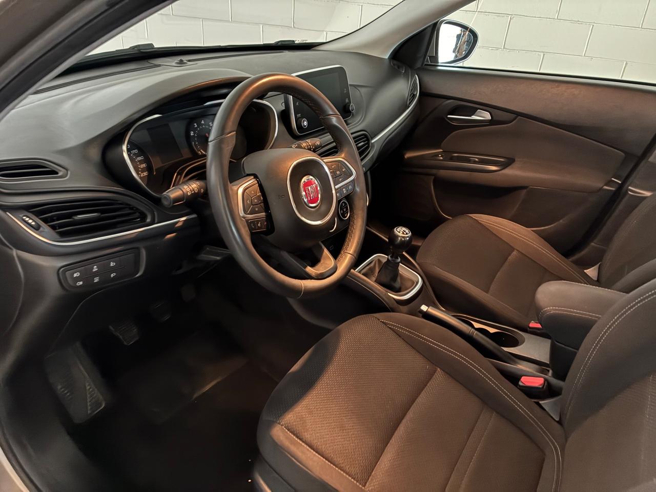 Fiat Tipo 1.4 T-Jet 120CV SW Lounge