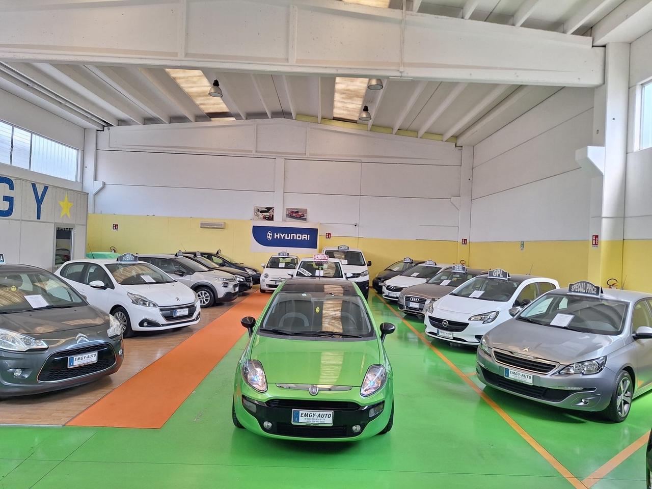 Fiat Grande Punto 900 benzina 85cv. euro 5 b