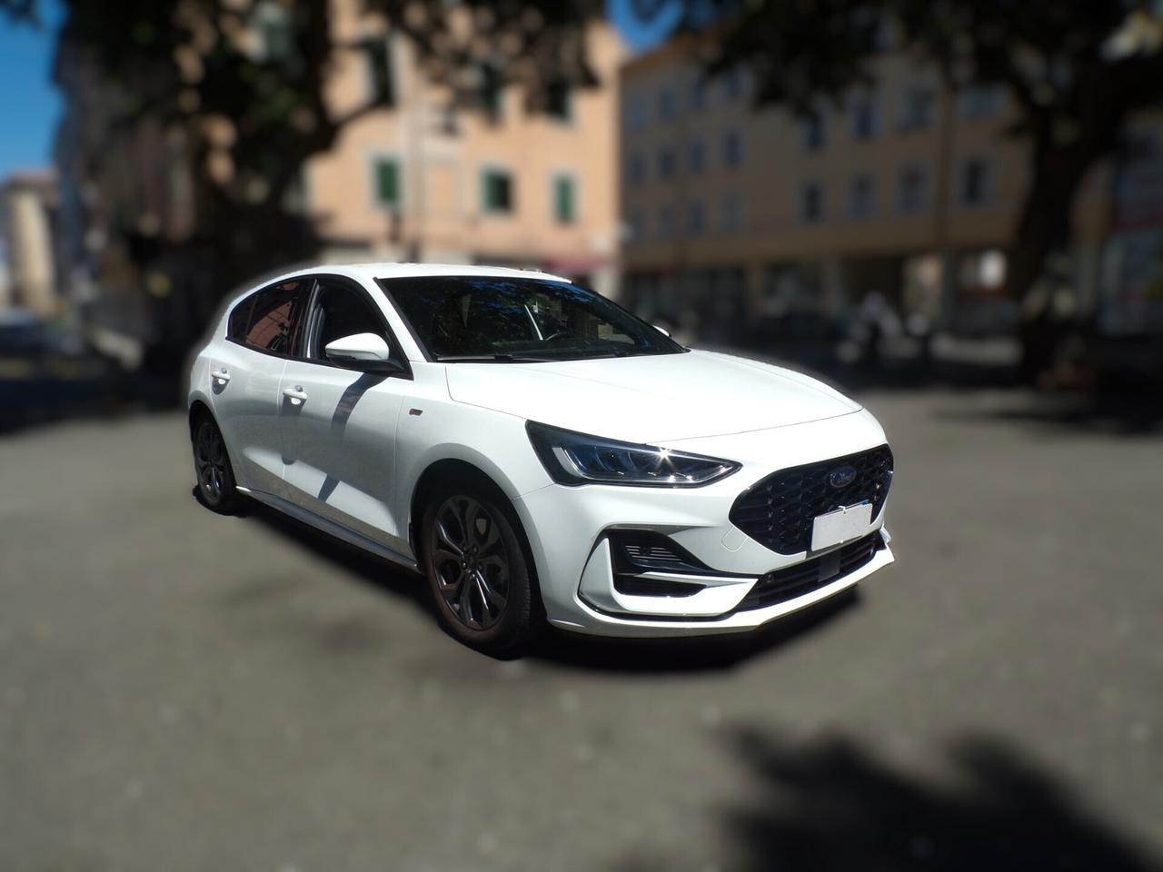 AUTO FORD FOCUS 5P DEL 05.2025 14.500 KM MOTORE 1.0 ECOBOOST ST-LINE X 125CV
