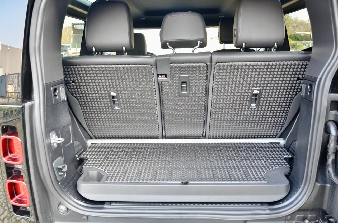 LAND ROVER DEFENDER 90 3.0d i6 MHEV SW11 LIMITED EDITION AWD 200cv AUT, 1 OF 50, PARI AL NUOVO, GARANZIA LAND ROVER 3/2029, UNICOPROPRIETARIO, SERVICE LAND ROVER, PERMUTE