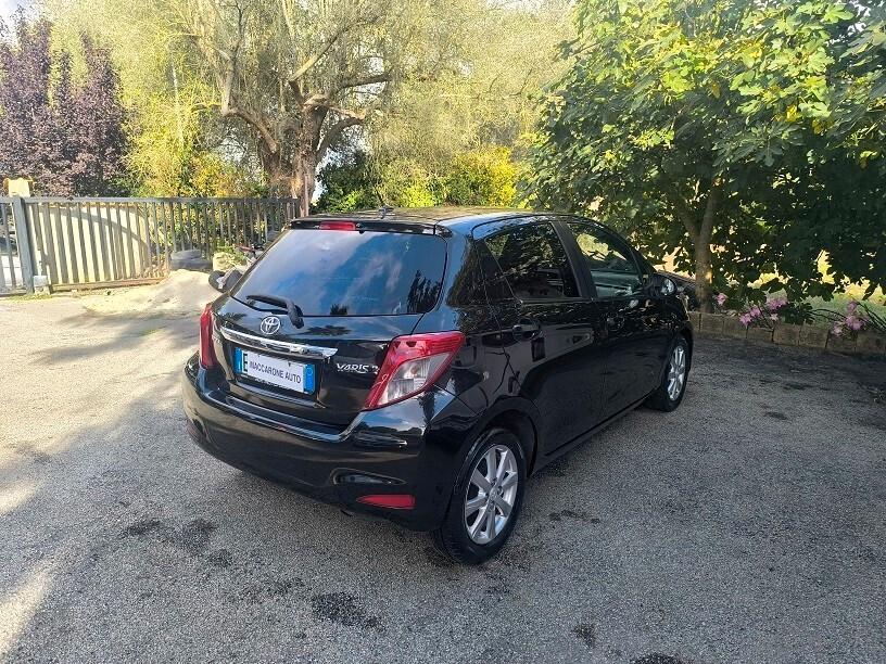 Toyota Yaris 1.4 D-4D 5 porte M-MT CAMBIO AUTOMATICO