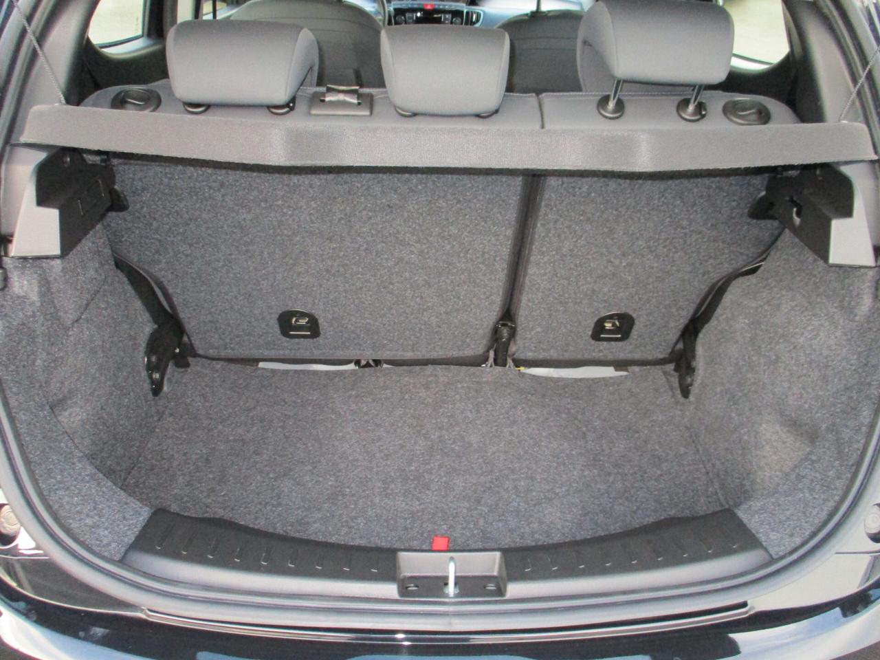 Lancia Ypsilon 1.0 FireFly 5 porte S&S Hybrid Oro