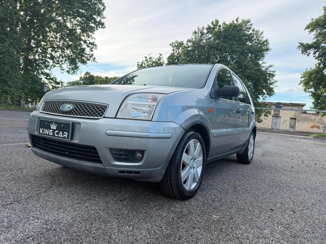 Ford Fusion 1.6 16V 5p. Leather