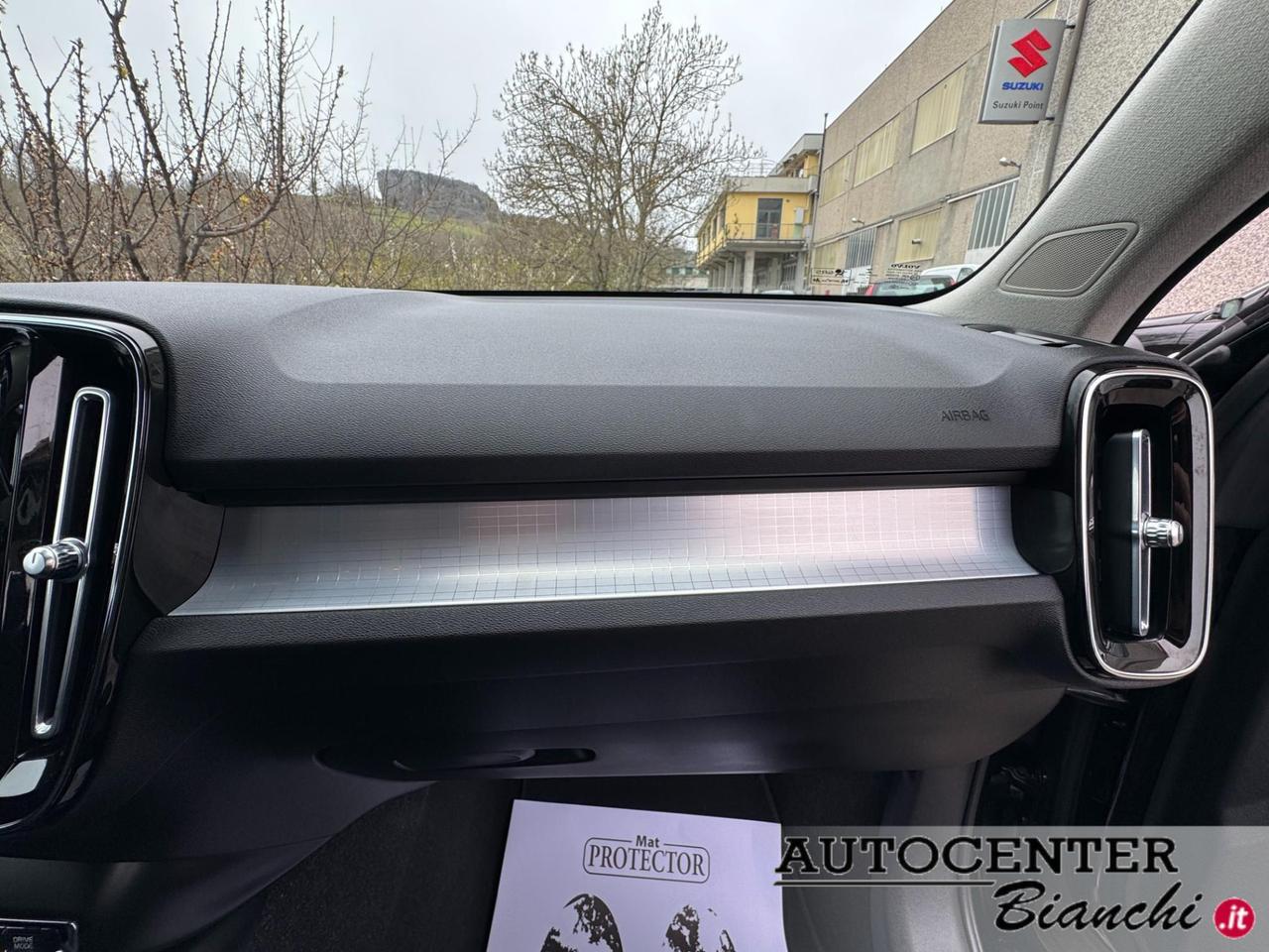 Volvo XC40 1.5 t4 phev Inscription Expression auto my21