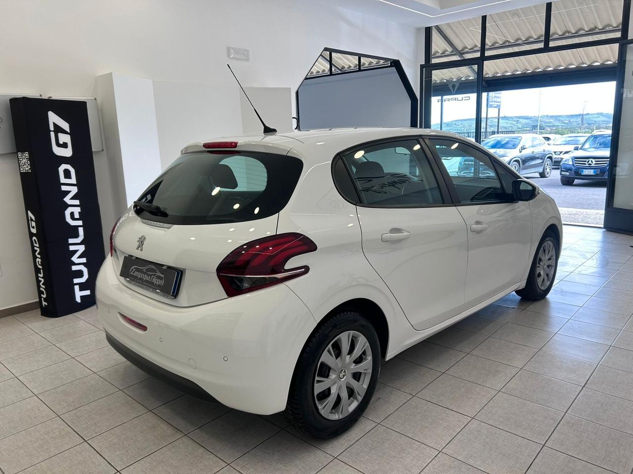 Peugeot 208 BlueHDi 75 5 porte Allure 2018