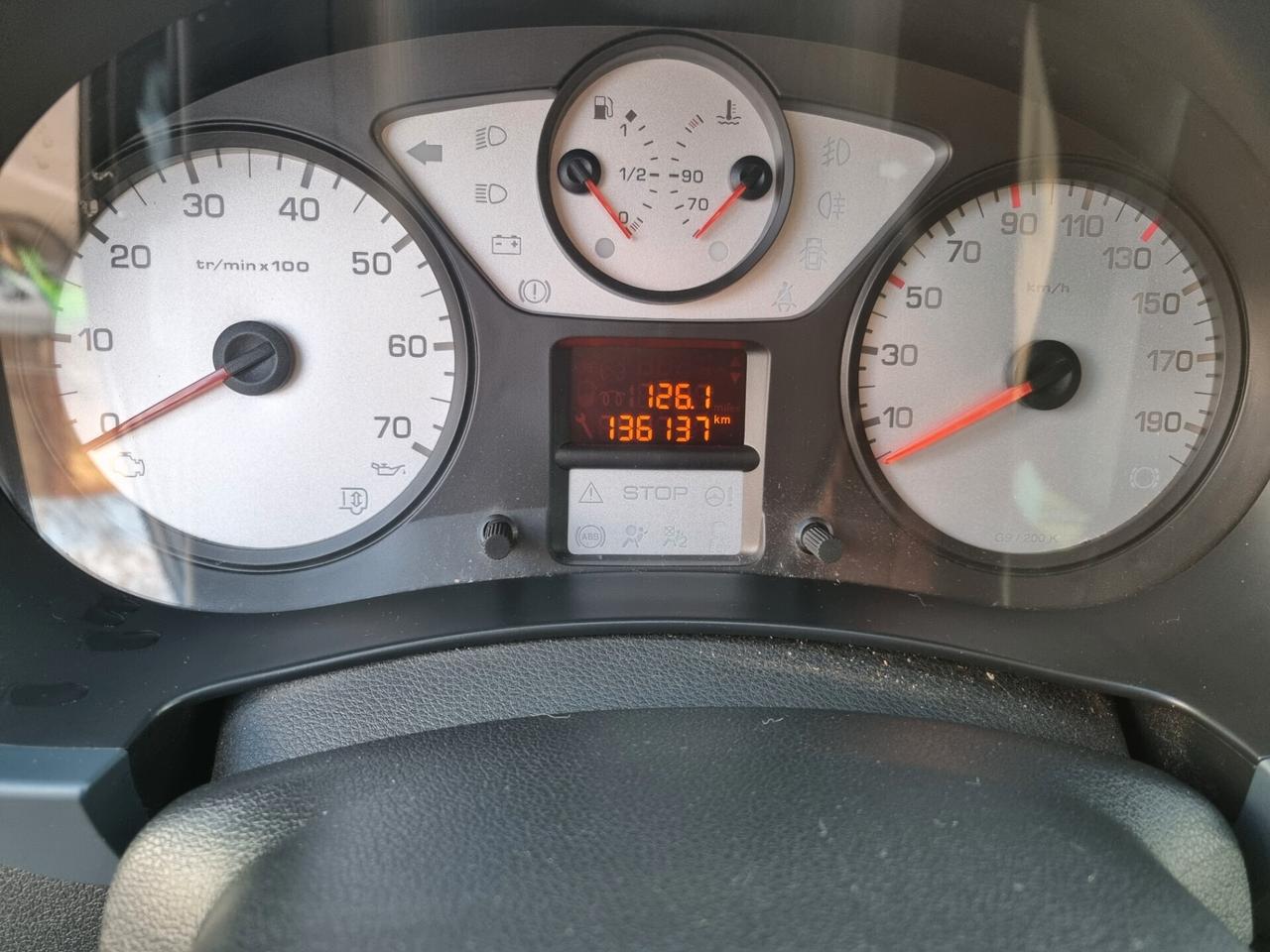 Peugeot Partner Tepee 1.6 VTi 120CV Zénith