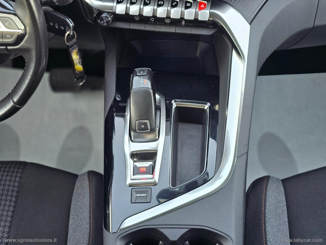 PEUGEOT 3008 BlueHDi 130 S&S EAT8 Business