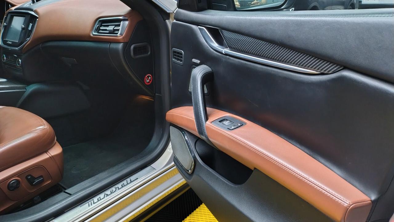 Maserati Ghibli V6 Diesel 275 CV