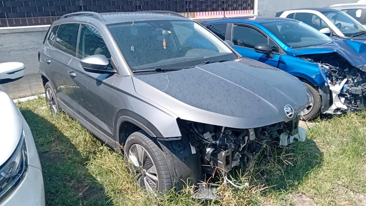 Skoda Karoq 2.0 TDI EVO SCR 115 CV DSG Ambition SINISTRATO