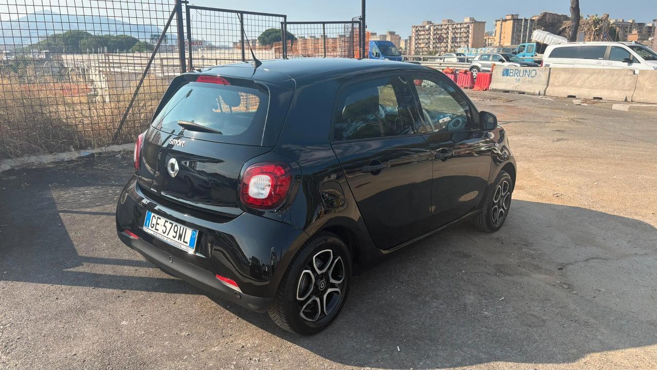 Smart ForFour 70 1.0 Passion