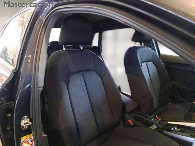 AUDI A3 BERLINA 30 TFSI S TRONIC BUSINESS S.BACK - GJ157BB