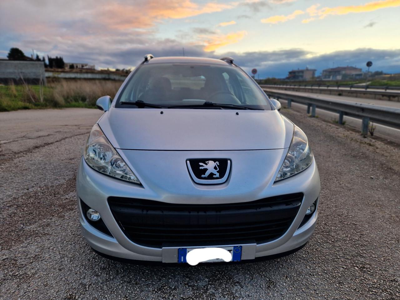Peugeot 207 1.6 8V HDi 93CV SW Active