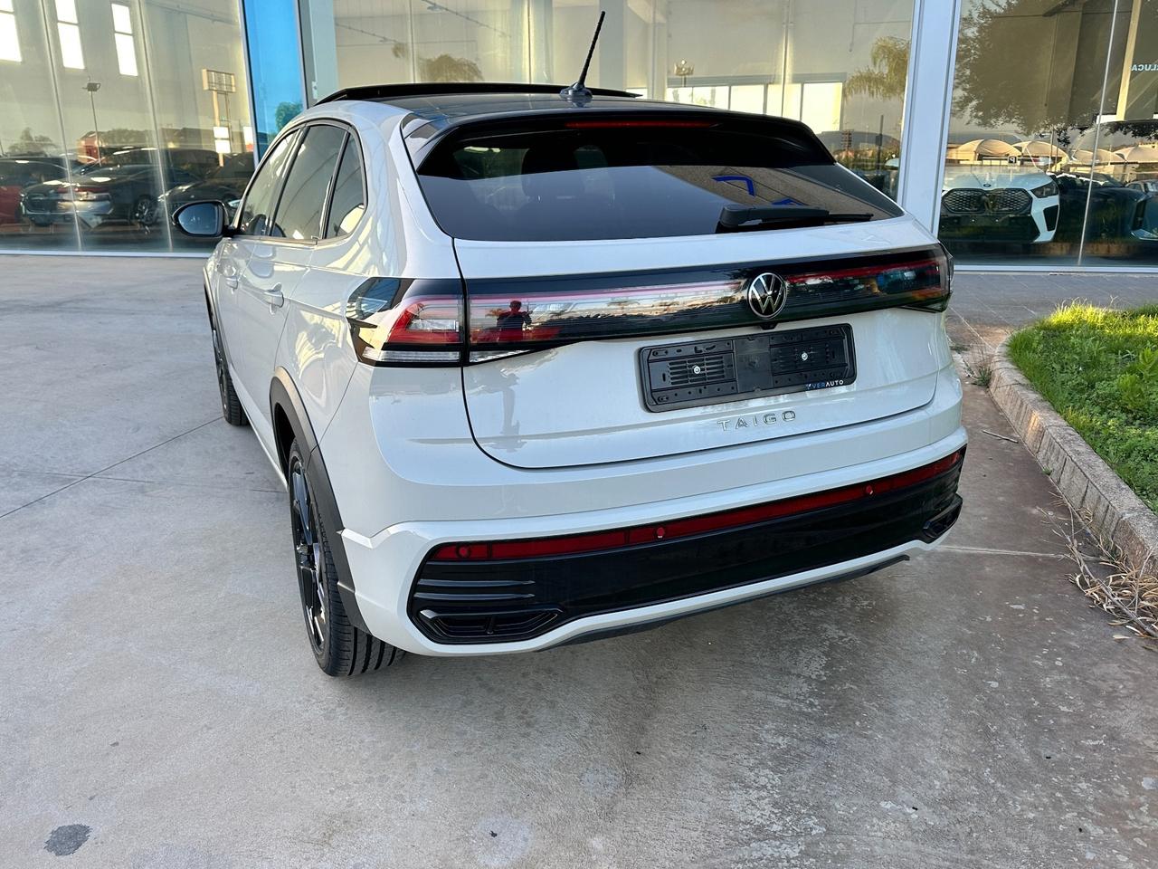 Volkswagen Taigo R-Line 115cv possibilità noleggio no scoring