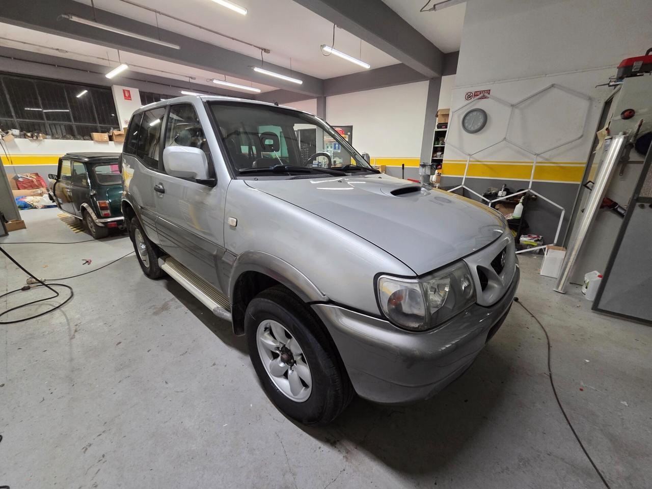 Nissan Terrano II 2.7 Tdi 3 porte Luxury