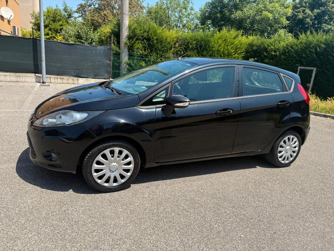 Ford Fiesta 1.4 GPL - NEOPATENTATI - 12 MESI DI GARANZIA -