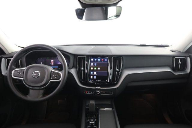 VOLVO XC60 XC60 B4 (d) Geartronic Momentum