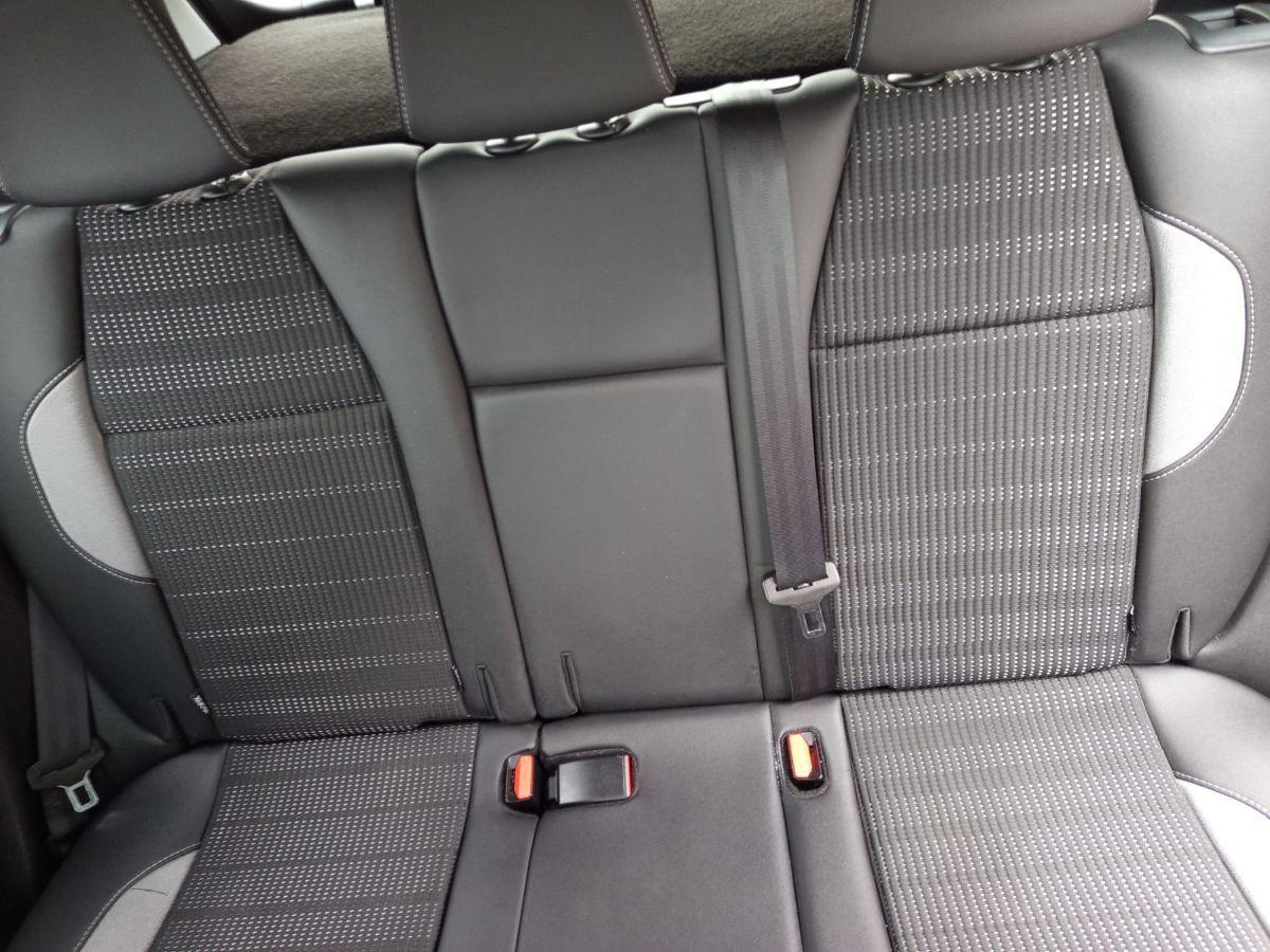 PEUGEOT 2008 BlueHDi 100 Allure - 2016