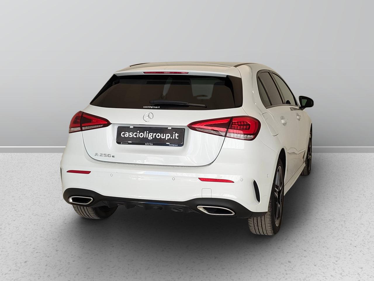 Mercedes-Benz Classe A - W177 2018 - A 250 e phev (eq-power) Premium auto