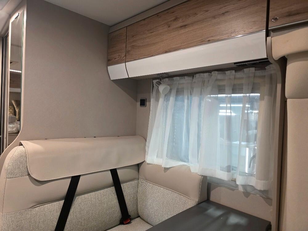 CAMPER HYMER EXSIS-T 474