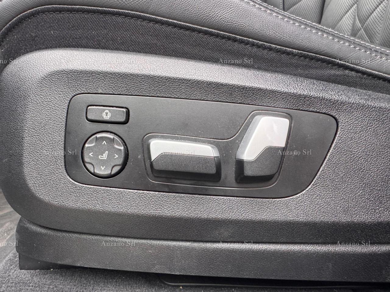 BMW X5 xdrive40d mhev 48V Msport auto