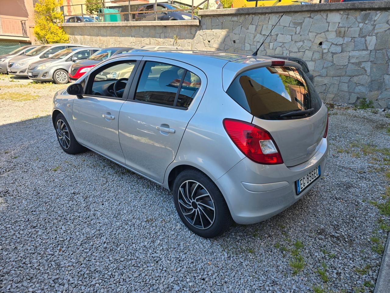 Opel Corsa 1.2 85CV 5 porte GPL-TECH Club