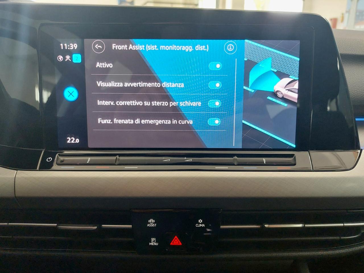 VOLKSWAGEN Golf 1.0 eTSI EVO DSG Life - 2023