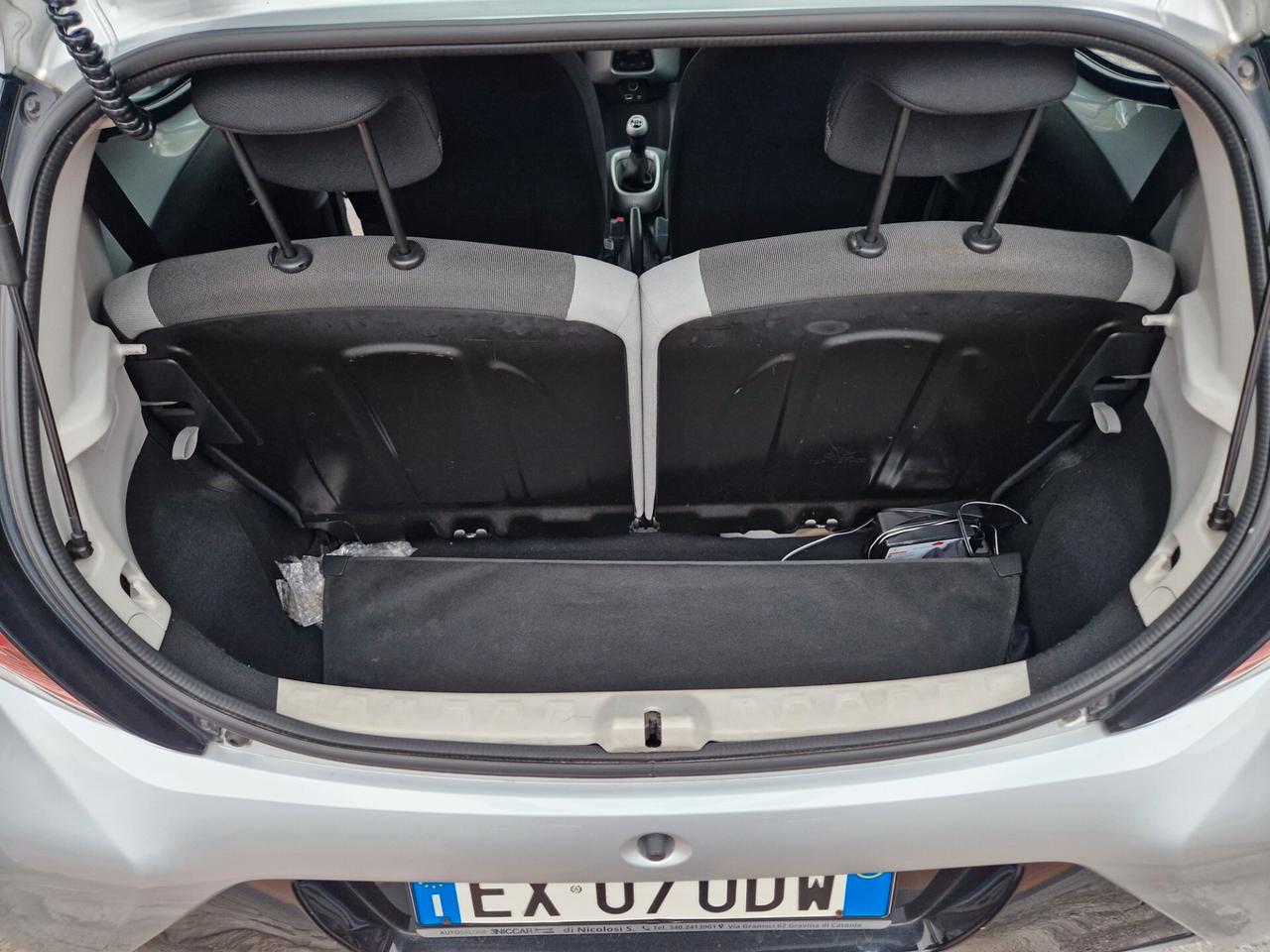 Toyota Aygo 1.0 VVT-i 69 CV 5 porte x-play