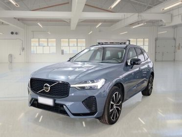 VOLVO XC60 B4 D AWD automatico Plus Dark