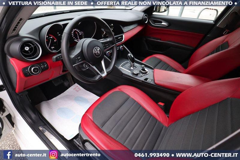 Alfa Romeo Giulia 2.2 Turbo Diesel AT8 160CV Super