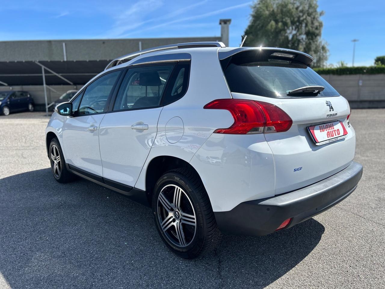 Peugeot 2008 1.6 e-HDi 92 CV
