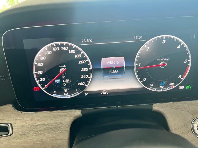 MERCEDES-BENZ E 220 d 4Matic Premium Plus