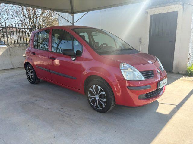 RENAULT Modus 1.2 16V DOPPIO TRENO DI GOMME OK NEOPATENTATI