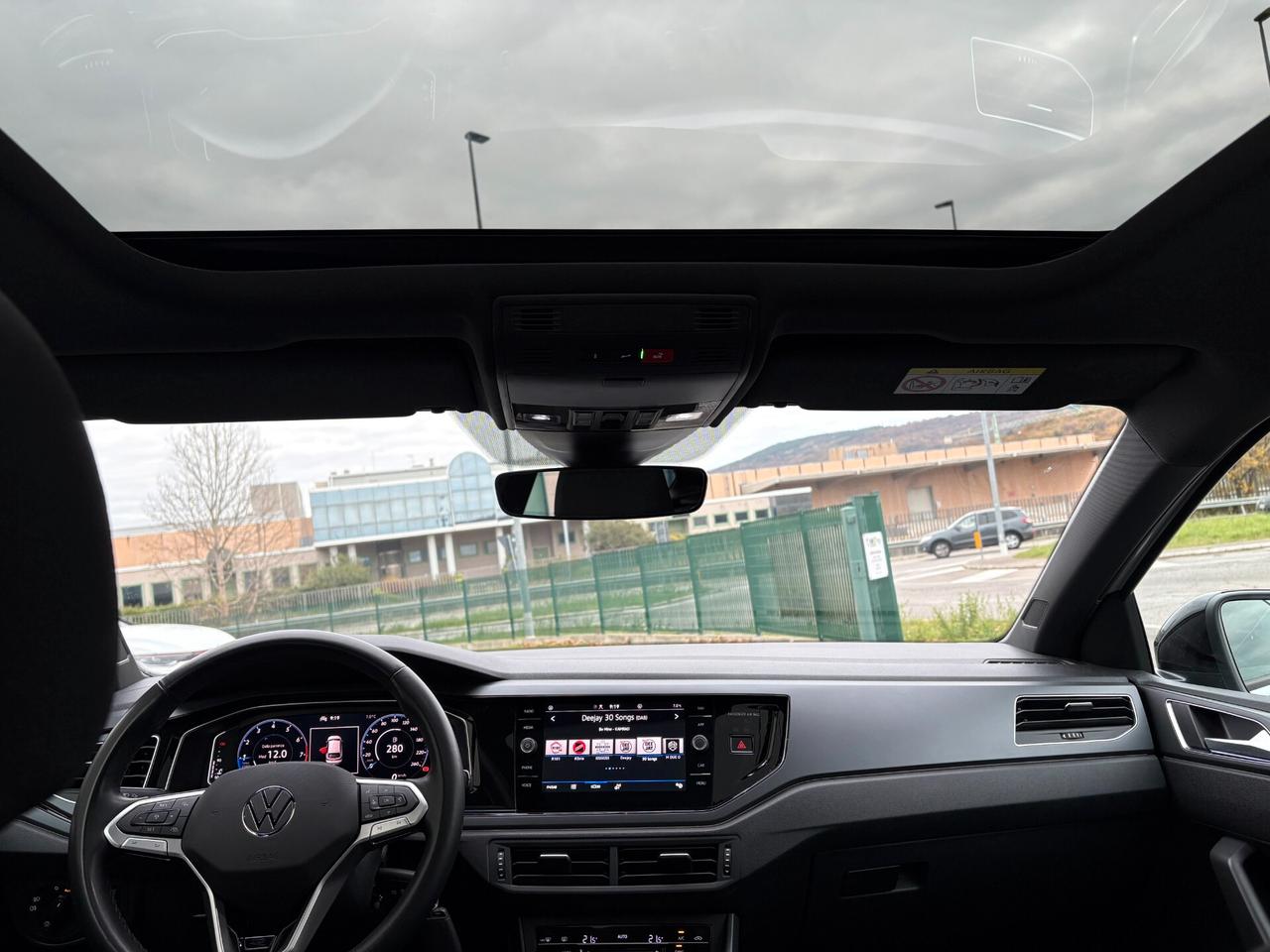 Volkswagen Taigo 1.0 TSI 110 CV DSG R-Line