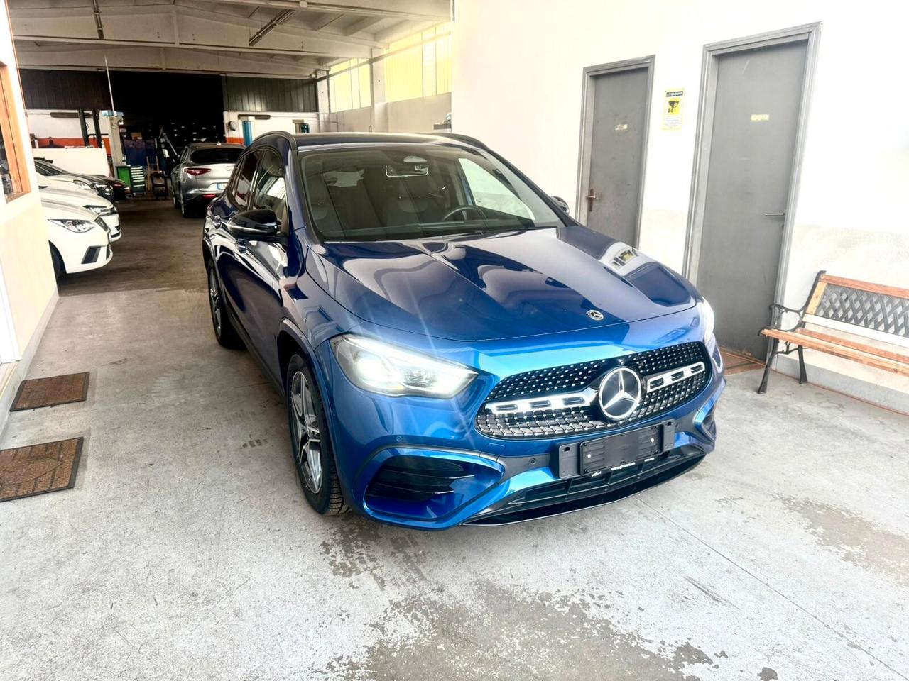 Mercedes-benz GLA 220 GLA 200 Automatic 4Matic Premium