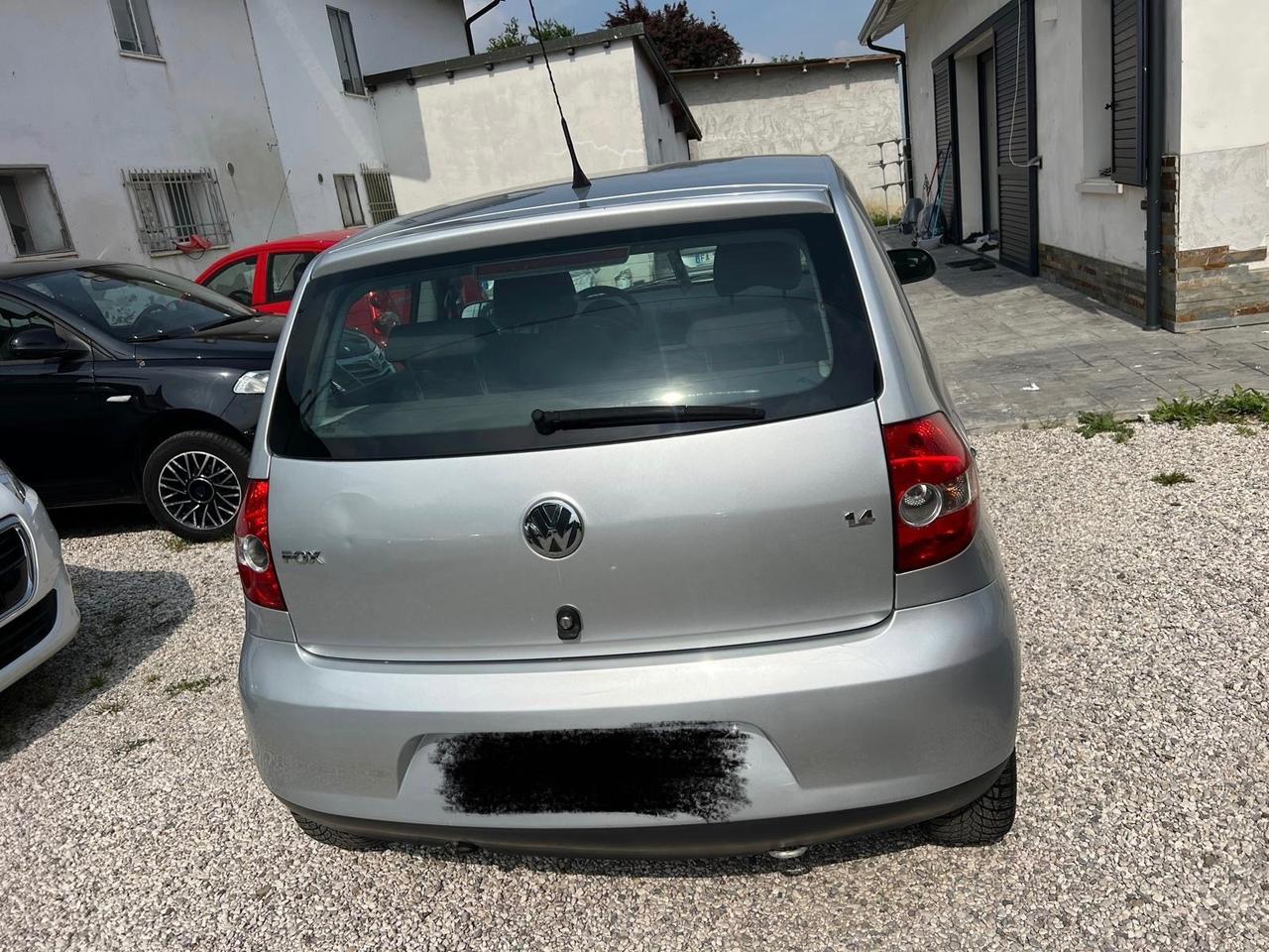 Volkswagen Fox 1.4 Sport BiFuel G