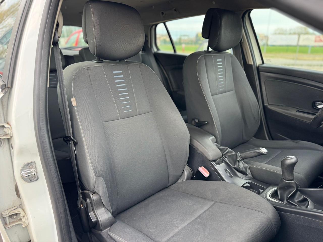 Renault Mégane 1.5 dCi 90CV SporTour Confort