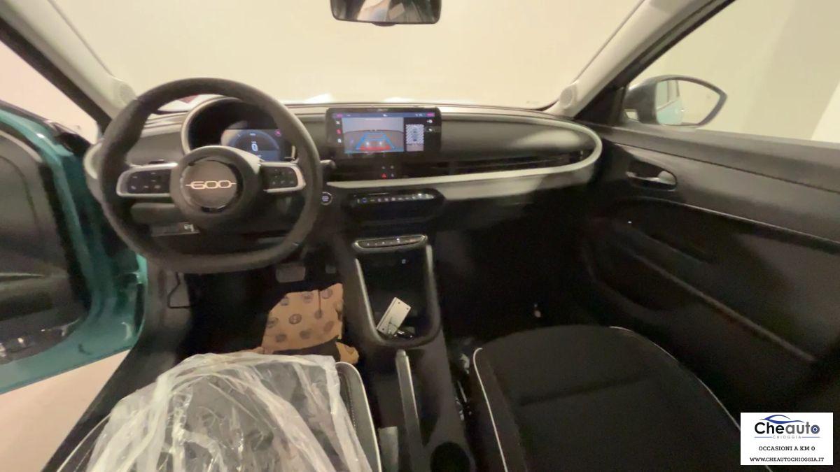 FIAT - 600 - Hybrid DCT MHEV