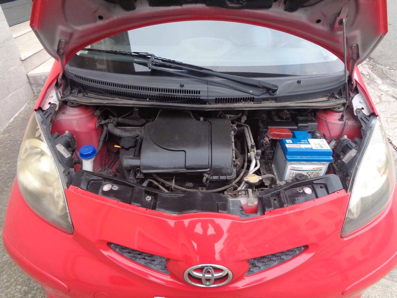 Toyota Aygo 1.0 68CV 5 porte (Finanziabile)