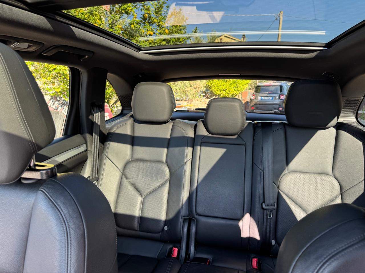 Porsche Cayenne 3.0 Diesel strafull